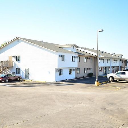 Luxury Inn & Suites Lincoln Luaran gambar